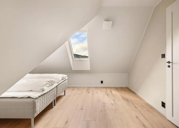 Panorama - View In L 2-bedroom Bergen